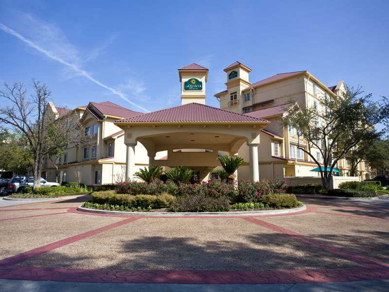 La Quinta By Wyndham Galleria Area Hotel